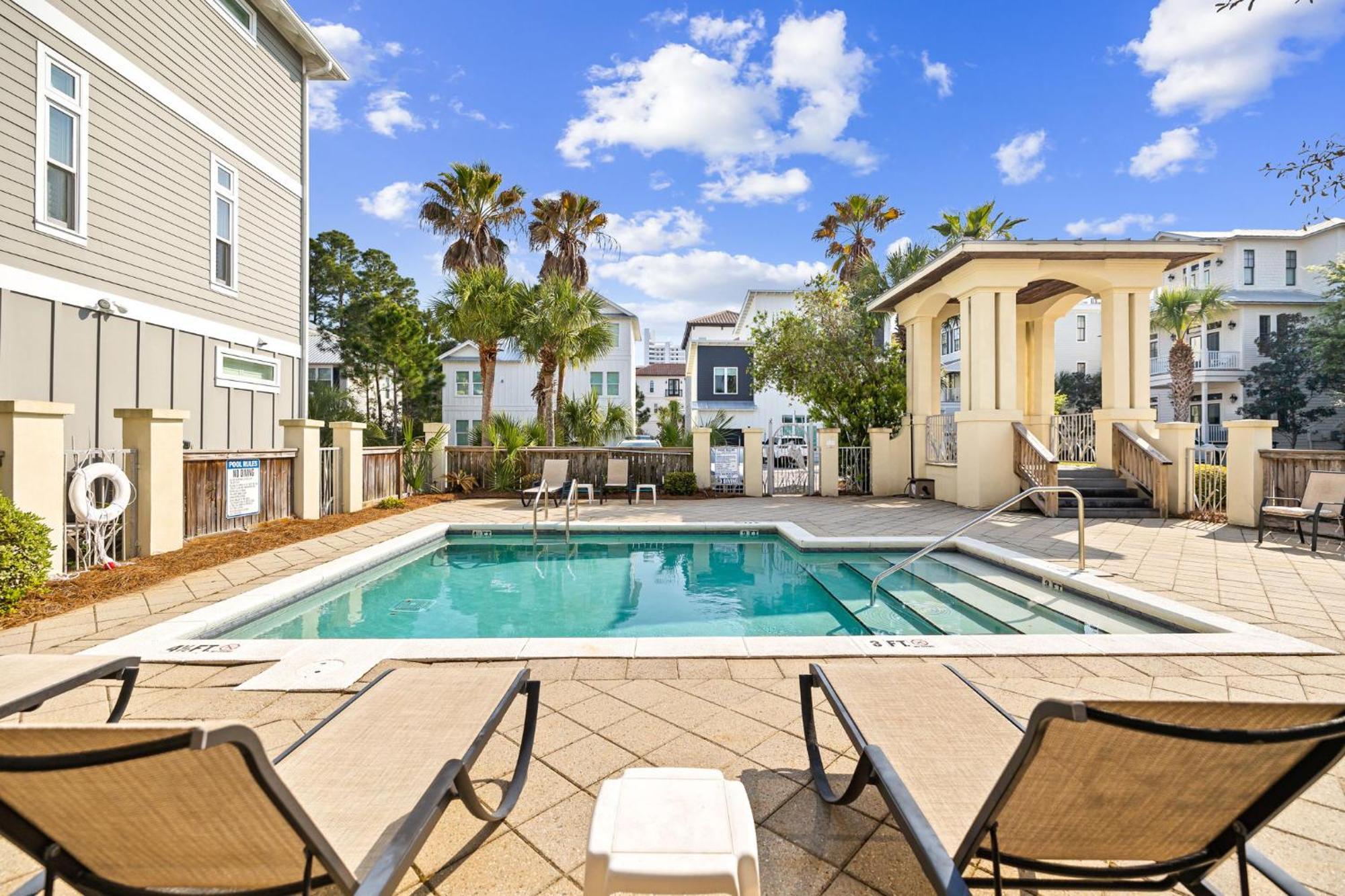 Shellabrate Good Times A Brand New Home For 2024 Only 3 Blocks To The Beach With Community Pool Санта Роса Бийч Екстериор снимка